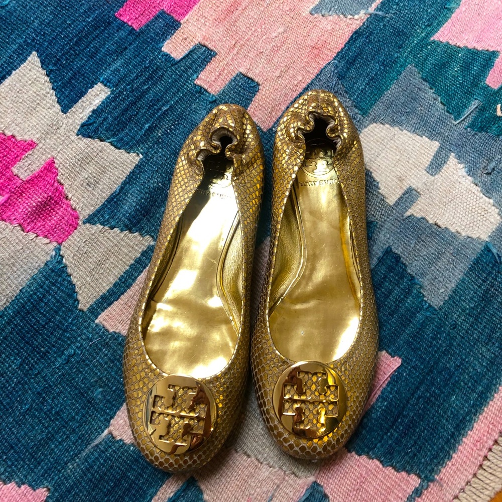 Tory Burch *discontinued* gold ballet flat.